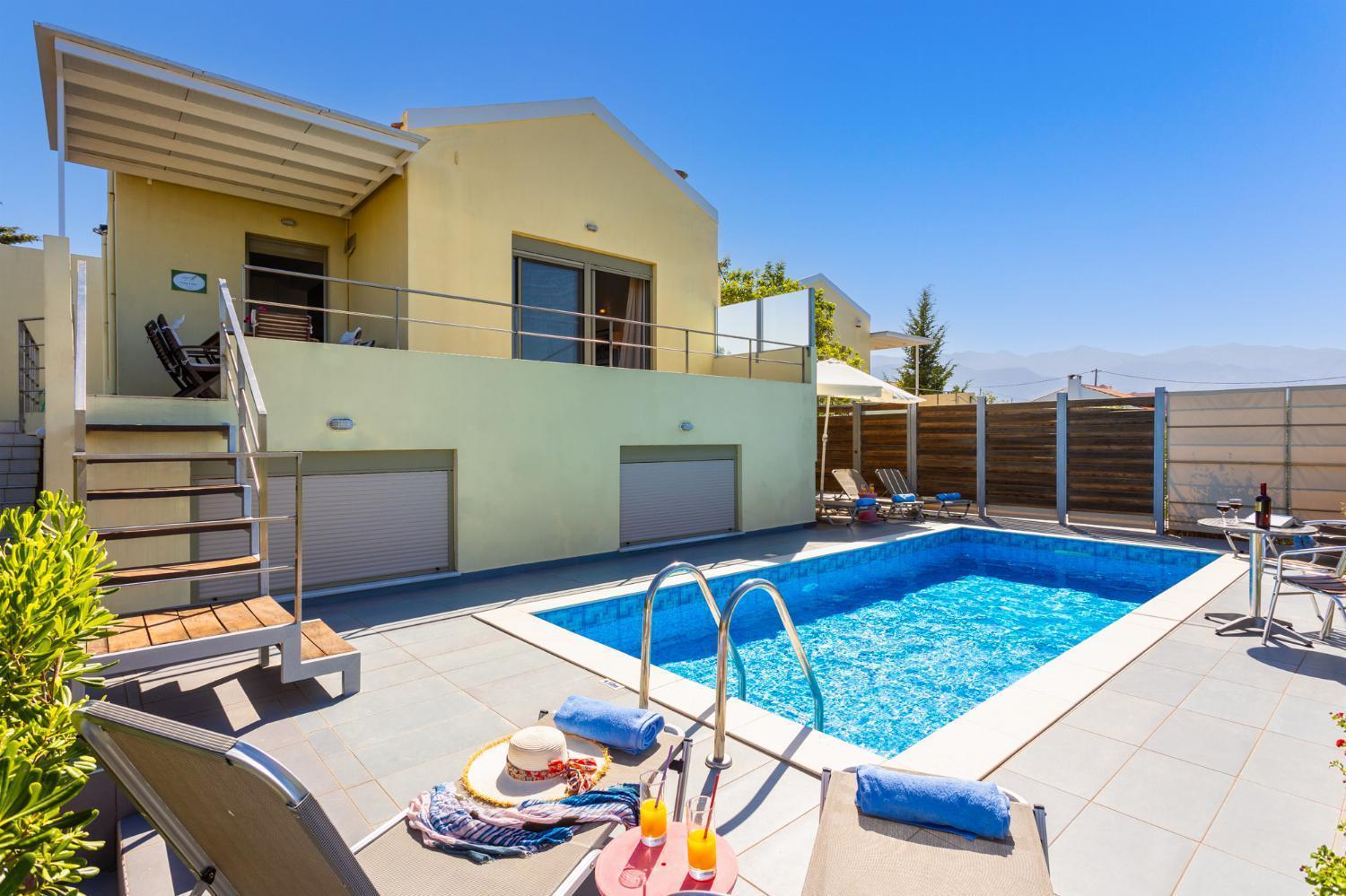 Villa Litsa Litsárdha 外观 照片